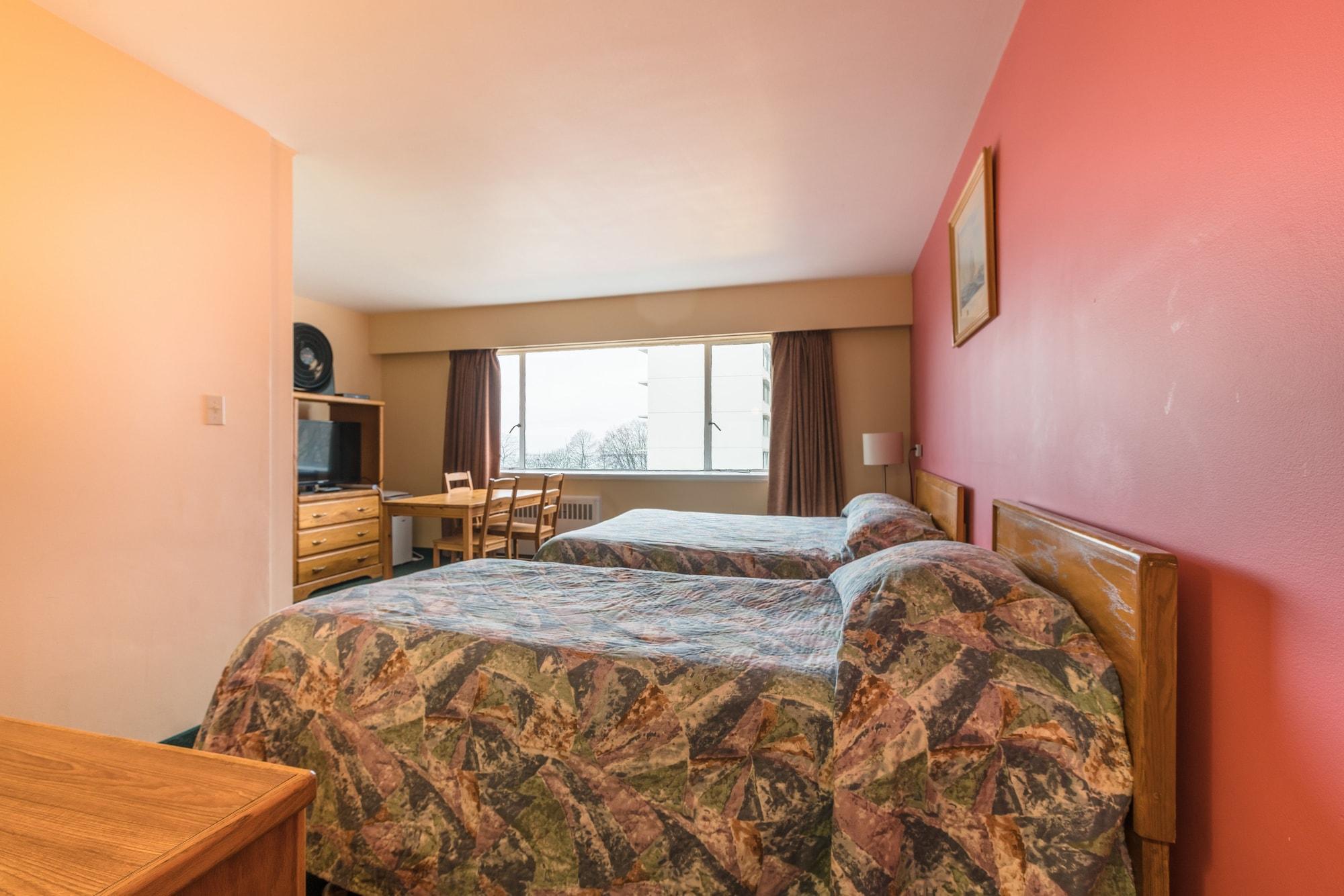 English Bay Hotel Ванкувър Екстериор снимка