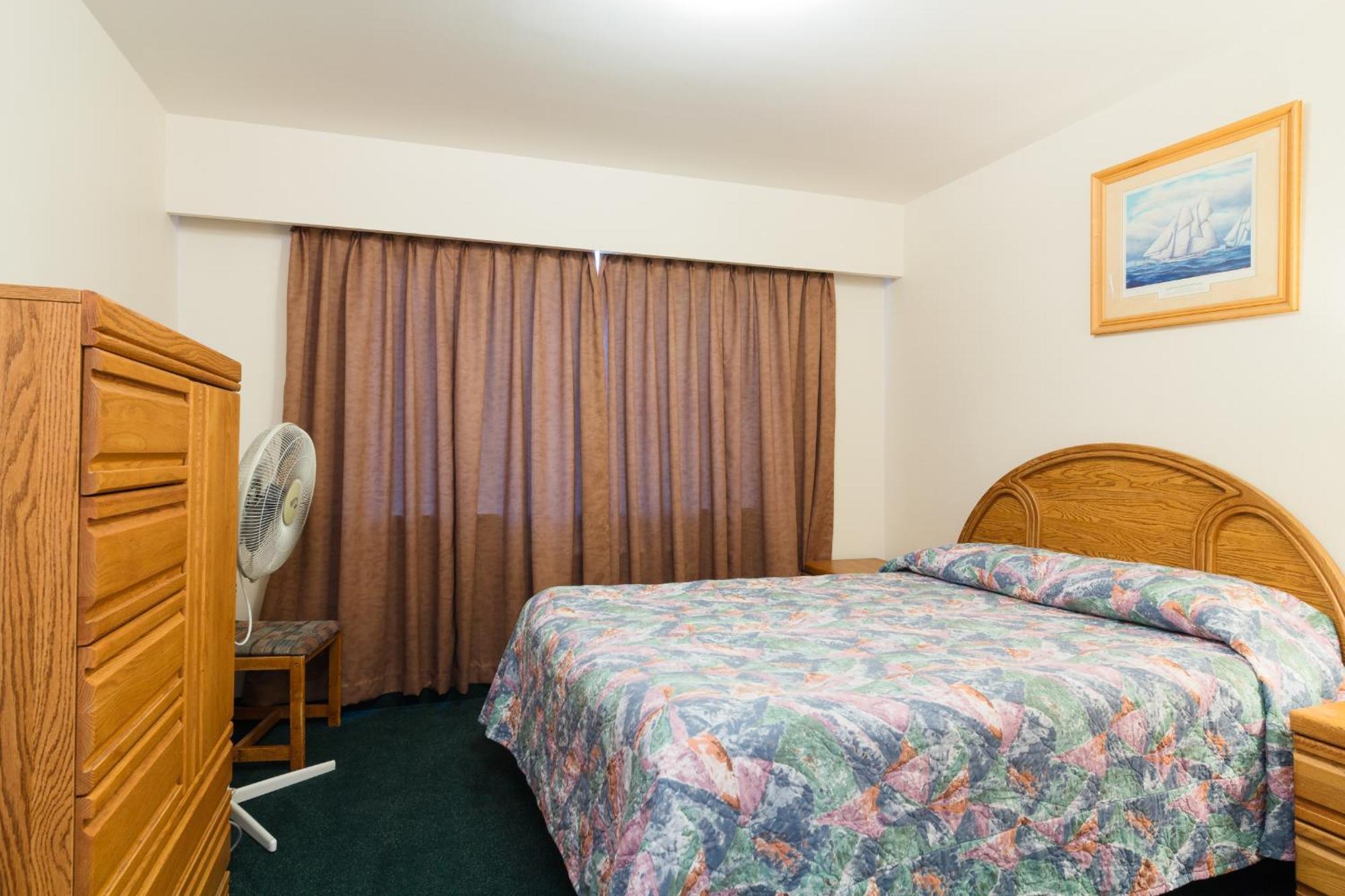 English Bay Hotel Ванкувър Стая снимка